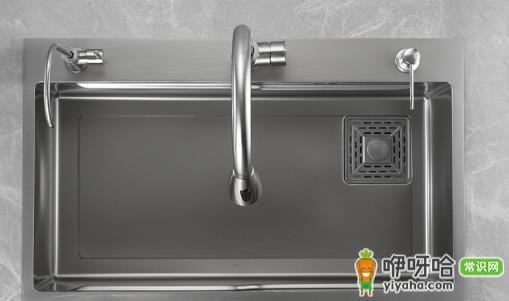 家用厨房水槽单槽选多大?60-70cm常见尺寸参考指南