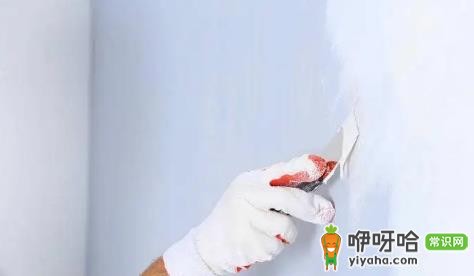 刮腻子之前需要喷水吗？3个关键要点告诉你答案