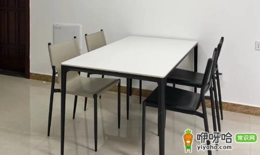 依诺岩板背后为什么没有logo？3个原因解析