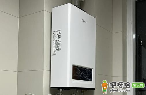 热水器安装要紧贴墙面吗？3个要点要注意