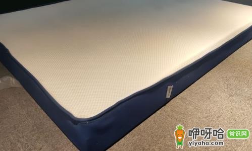 蓝盒子床垫和酒店床哪个更软?3大维度对比
