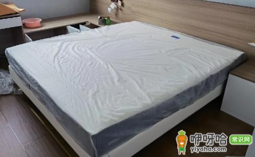 蓝盒子退货床垫会卷起来吗?1分钟看懂退货包装细节