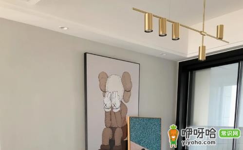 吊顶顶上可以不粉刷吗?3个核心要点告诉你答案