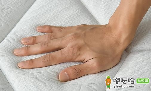 椰棕床垫掉粉末正常吗？5个原因分析+实用解决方法