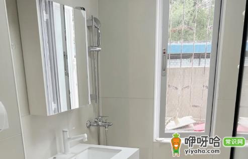 镜柜玻璃坏了怎么换?3步简单更换教程