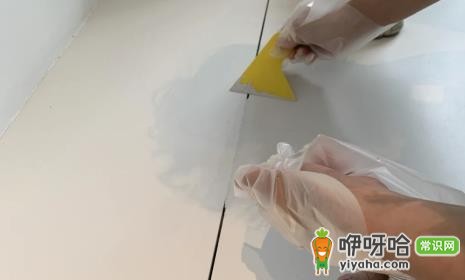 卫生间真瓷胶vs环氧彩砂哪个好?3点对比帮你选