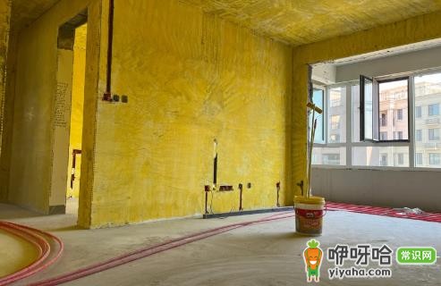 天花板需要刷墙固吗?3个理由帮你快速判断答案