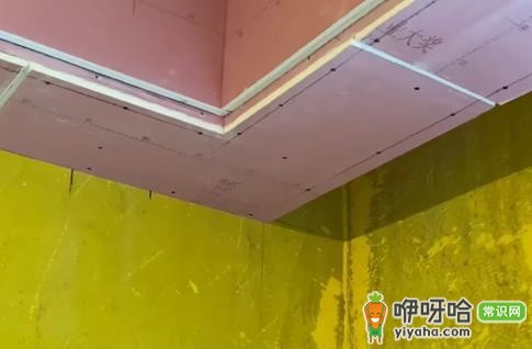 不刷墙固直接刮腻子会掉吗?3大因素解析