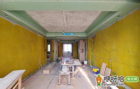 不刷墙固直接刮腻子会掉吗?3大因素解析