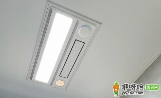 卫生间吊顶铝扣板vs蜂窝板:哪个好?2024最新实用对比