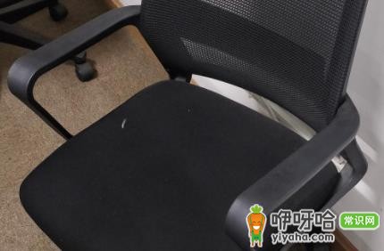 网面办公椅怎么清洗？3个简单步骤轻松去污