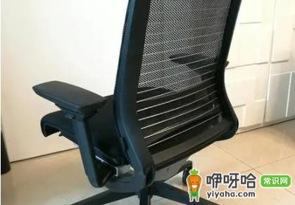 网面办公椅怎么清洗?3个简单步骤轻松去污