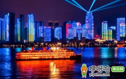 武汉长江灯光秀2021国庆每天都有吗？