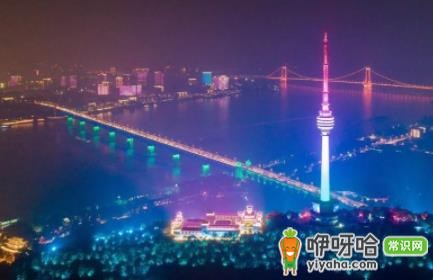 武汉长江灯光秀2021国庆每天都有吗?