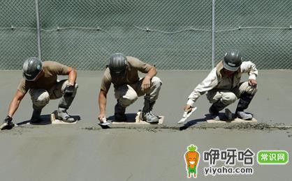 水泥地胶漆怎么去除？5个简单有效方法轻松解决