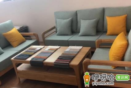 绒面沙发清理5个实用方法 轻松去污不伤面料