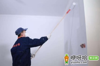 刷完乳胶漆为什么要闷3天?3个关键原因解析