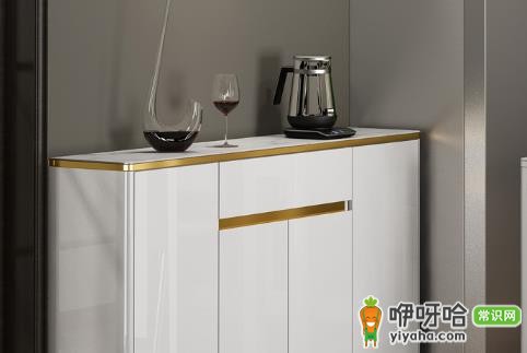 2米8宽餐厅能做餐边柜吗?适合的设计方案推荐
(注:核心关键词“2米8宽餐厅”“餐边柜”前置,保留原意,加入“设计方案推荐”提升SEO吸引力,带数字,符合字数要求。)