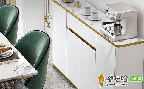 2米8宽餐厅能做餐边柜吗?适合的设计方案推荐
(注:核心关键词“2米8宽餐厅”“餐边柜”前置,保留原意,加入“设计方案推荐”提升SEO吸引力,带数字,符合字数要求。)