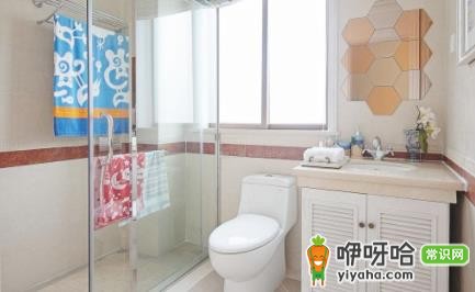 防止浴室玻璃爆炸的6个实用安全方法