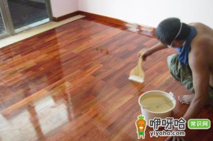 老旧木地板翻新:3个简单步骤轻松搞定