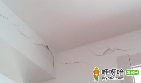 乳胶漆墙面起壳是什么原因？10大常见原因解析