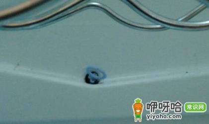 冰箱漏水孔老是冻住怎么办?3个快速解决小技巧