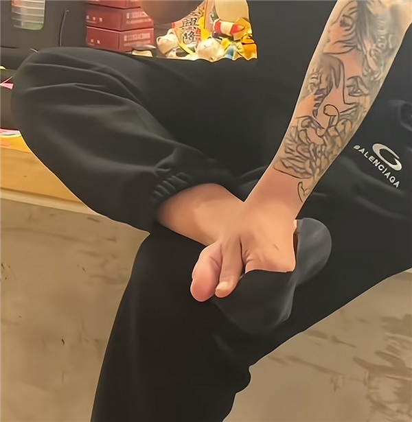 被嘲笑的馄饨酒馆 是失意中年人的相亲乐园(图11)