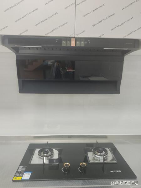 创维Y712油烟机和樱雪K2427W哪款性价比高？看完详细对比就明白了