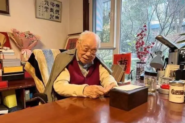 《让子弹飞》原著作者马识途去世——享年110岁