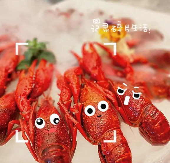 南京“魏虾神”探秘，小龙虾与江湖菜的绝美邂逅