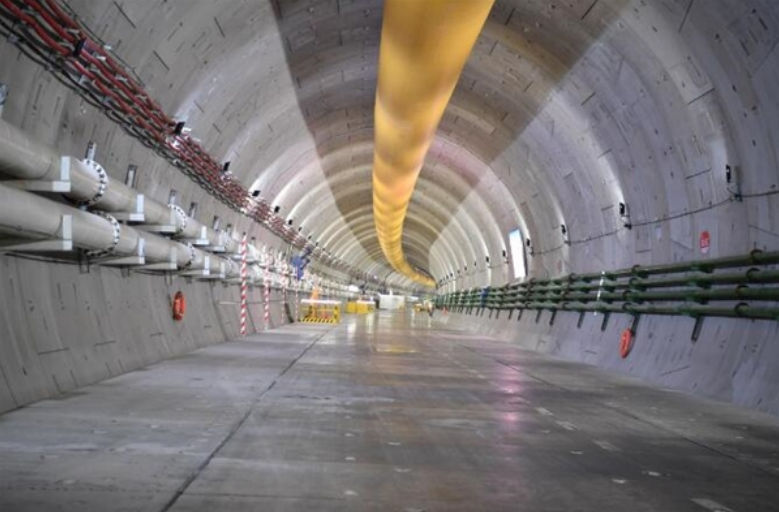 我国最深水下隧道施工新进展：穿越17条断裂带