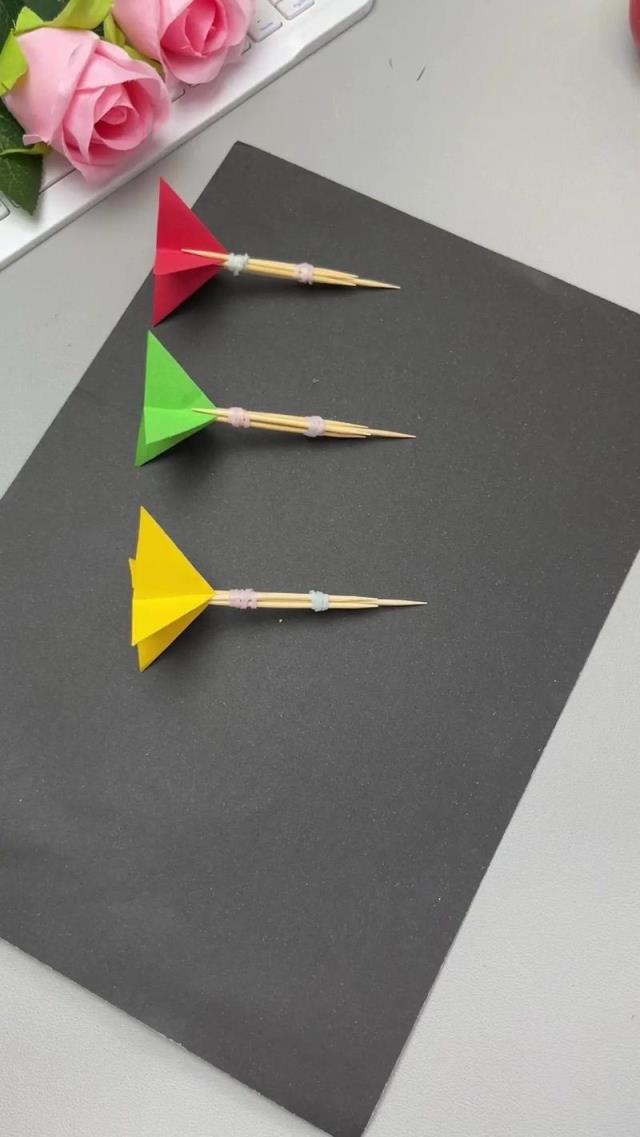 小学飞镖原理数学题怎么做？