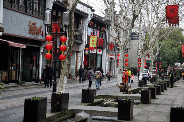 杭州有什么小吃街推薦？杭州十大美食街排行榜