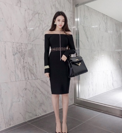 一字肩连衣裙怎么搭配？一字肩连衣裙搭配图片