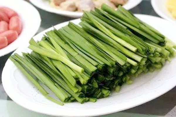 韭菜的热量是多少大卡 韭菜吃了会胖吗